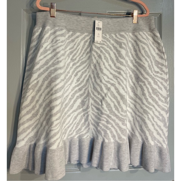 Anthropologie Dolan Left Coast Zebra Ruffled Knit Mini Skirt NWT SZ 1X - Picture 7 of 15